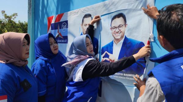 Marah! Demokrat Kota Cirebon Bersihkan Gambar Anies dari Baliho