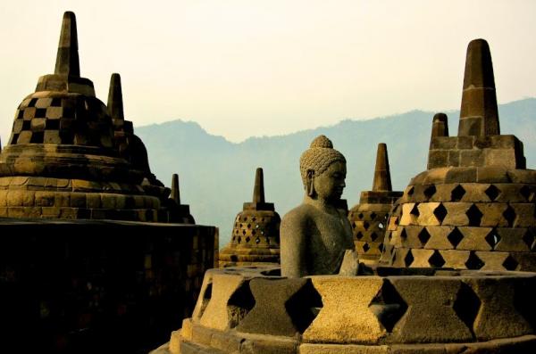 9 Situs Warisan Dunia UNESCO, Candi Borobudur hingga Taman Nasional Komodo