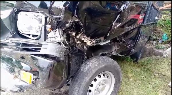 Mobil Pikap Tabrak Motor hingga Terpental Ke Parit di Pidie Jaya, Korban Dilarikan Ke RSUD
