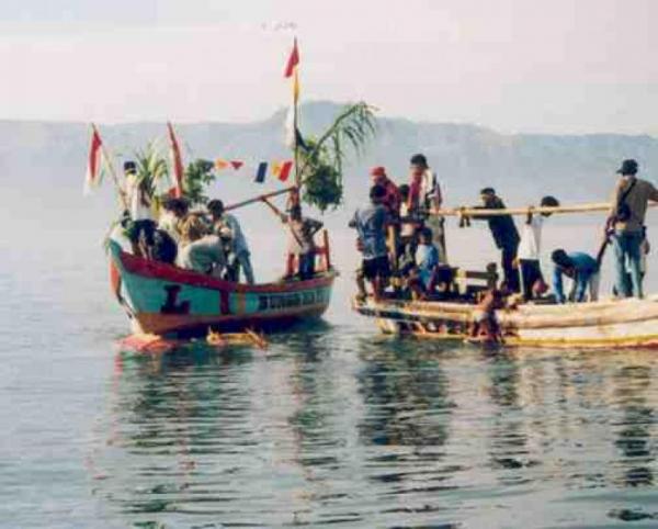 Mengenal Upacara Labuh Saji, Tradisi dan Ritual Unik Nelayan di Pelabuhan Ratu Sukabumi