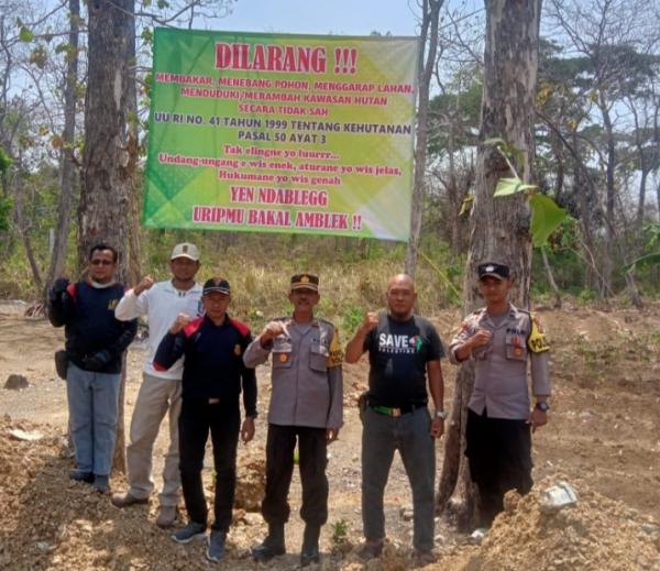 Perhutani KPH Tuban : Pembakaran Hutan Jelas Dilarang