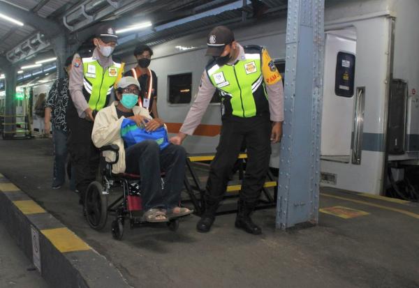 Naik Kereta Api Diskon 20 Persen Khusus Penumpang Disabilitas, mulai 17 September