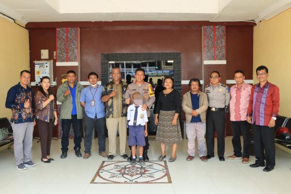 Siswa SMP di Samosir Digunduli Guru Olah Raga, Wakapolres: Kedua Belah Pihak Sudah Berdamai