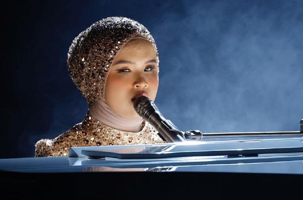 Keren! Putri Ariani Berhasil Masuk ke Putaran Final America's Got Talent 2023