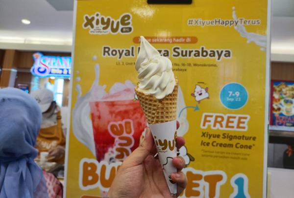 Kantongi Sertifikat Halal, Brand Es Krim Ini Agresif Buka Pasar Baru di Surabaya