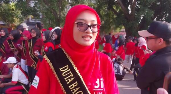 Momen Haornas, Puluhan Ribu Warga Cianjur Antusias Ikut Jalan Sehat Merah Putih Bersama KONI