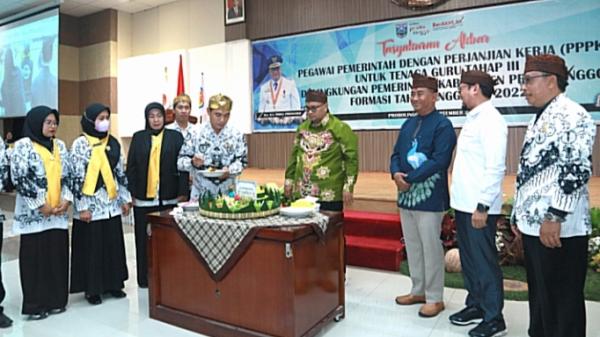 Tasyakuran, 672 Guru Telah Berstatus PPPK di Kabupaten Probolinggo, Tersisa 140 Guru Honorer
