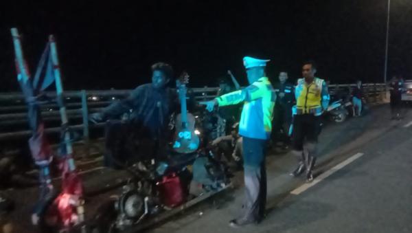 Bubarkan Aksi Balap Liar di Jembatan Emas, 2 Motor Diamankan