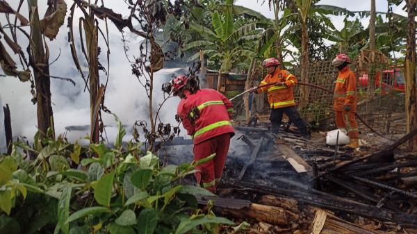 Kebakaran Hari Ini di Tasikmalaya, Rumah Warga di Kelurahan Cilembang Ludes Terbakar