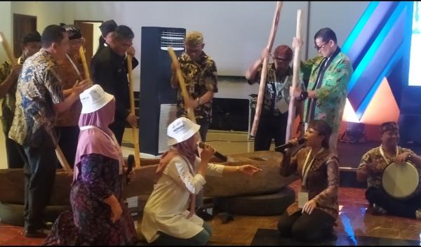 Buka Workshop Ekonomi Kreatif, Sandiaga Diminta Tidak Melupakan UMKM Jika Jadi Wapres