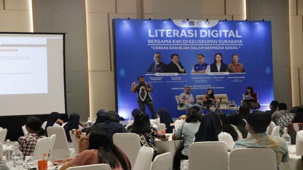 Senjata Melawan Hoaks, Jadi Tema Kegiatan Literasi Digital Kominfo di Surabaya 