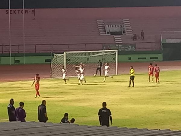 Sepak Bola Putra Kabupaten Mojokerto Dipaksa Akui Keunggulan Kota Kediri di Perebutan Perungu