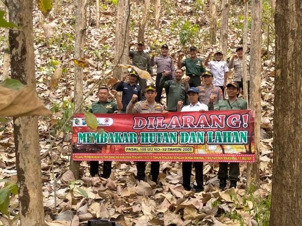 Sinergi Polres Tulungagung, TNI, dan Perhutani dalam Upaya Pencegahan Karhutla