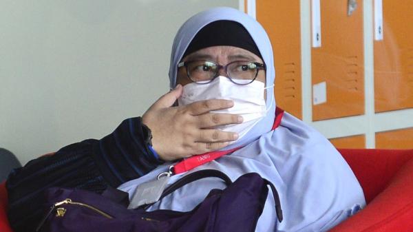Wajah Khawatir Mantan Direktur Gas PT Pertamina (Persero) Yenni Andayani Diperiksa KPK