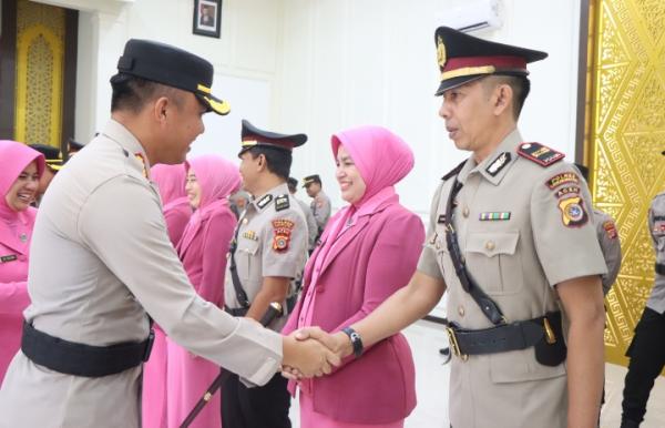 Kapolres Aceh Selatan Pimpin Upacara Serah Terima Jabatan PJU dan Kapolsek