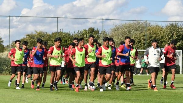 Hari Pertama TC di Jerman, Timnas Indonesia U-17 Geber Latihan di Markas Tim Bundesliga