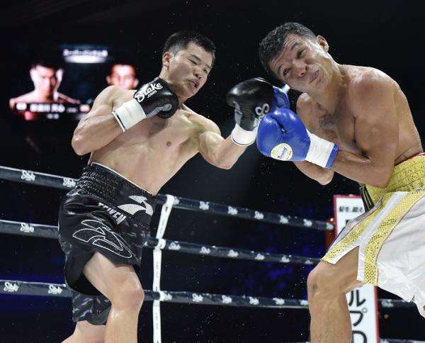 Gempar! Juara Kickboxing Hajar Juara Tinju: Tenshin Nasukawa vs Luiz Guzman