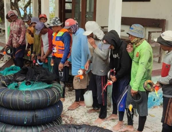 Belasan Nelayan Kecil Ditangkap, Netizen Berikan Komentar Pedas