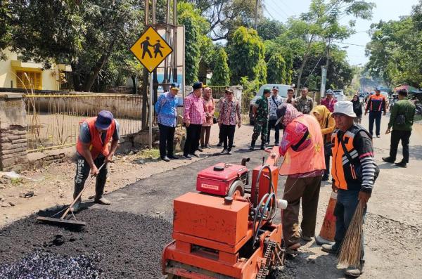 Pemkab Probolinggo Siapkan Rp 150 Miliar untuk Bangun Infrastruktur, Utamanya Jalan Rusak