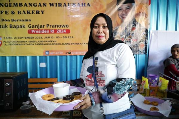 Keren! Gus-Gus Ganjar Buka Peluang Usaha dan Jadi Enterpreneur untuk Ibu Rumah Tangga di Jawa Timur