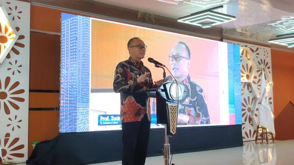 Paripurna Hari Jadi Sulbar, Prof Zudan Paparkan Sejumlah Target Tahun Depan