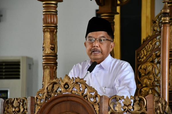 Silaturahmi Bersama Pengurus DMI Sulbar, Jusuf Kalla Sebut Masjid Harus Dimakmurkan