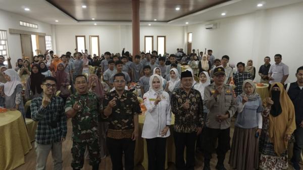 Anggota Komisi IX DPR RI Nurhayati, Gandeng Kemnaker Berikan Pelatihan Konten Kreator di Tasikmalaya