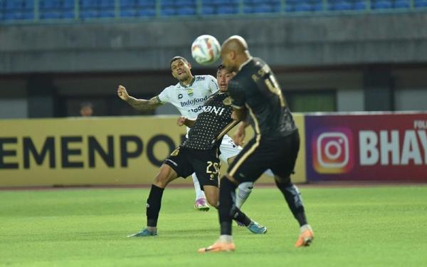Pertandingan Persib vs Bhayangkara FC: Suporter Lawan Dilarang Hadir