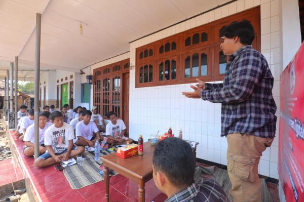 Pemuda Mahasiswa Ganjar Dorong Anak Muda Bangkalan Manfaatkan Teknologi untuk Kembangkan UMKM