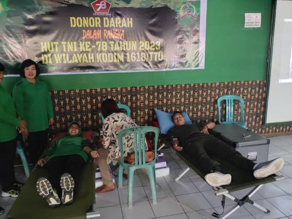 Donor Darah, Aksi Kodim TTU Rayakan HUT TNI