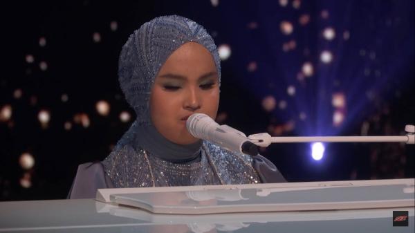 Putri Ariani Dapat Standing Ovation dari Juri pada Babak Final America's Got Talent 2023