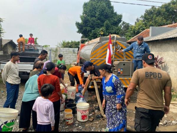 Warga Diminta Berhemat, BPBD Kota Bogor Distribusikan Air Bersih