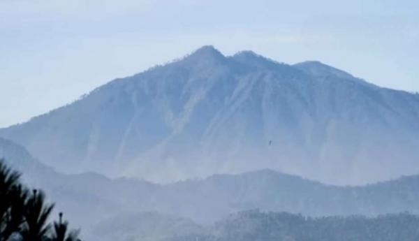 Bikin Kaya 7 Turunan, Ini Fakta Menarik dan Misterius Gunung Kawi