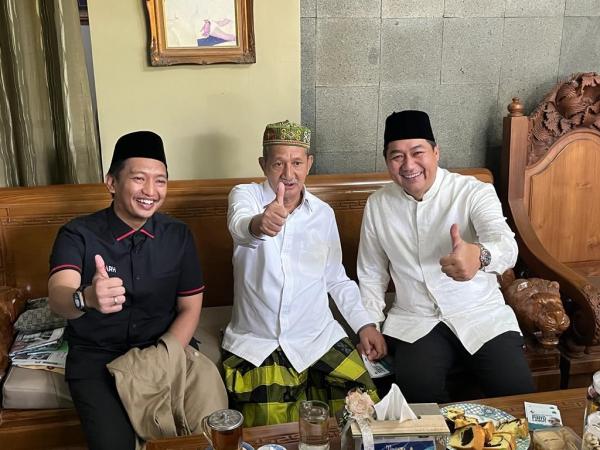 Rajut Potensi Pemuda Islam dan Ekonomi Syariah, Arief Rosyid ‘Roadshow’ ke Pesantren di Jawa Timur