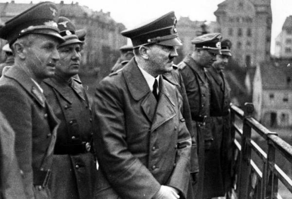 Ditegur Ortu Karena Idolakan Adolf Hitler, Remaja di Cakung Tewas Setelah Terjun Dari Lantai 13