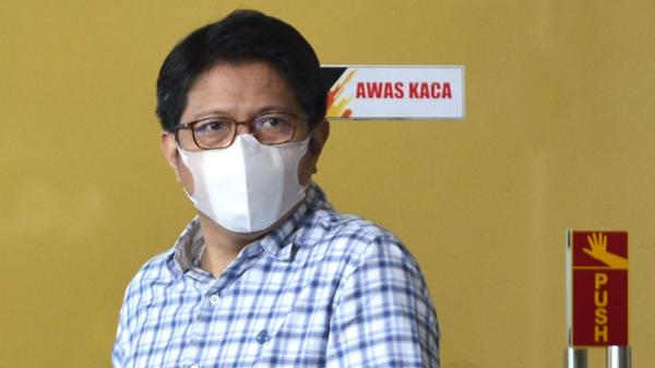 Tatapan Hampa Manager Portfolio Synergy Heri Hariyanto saat Diperiiksa KPK