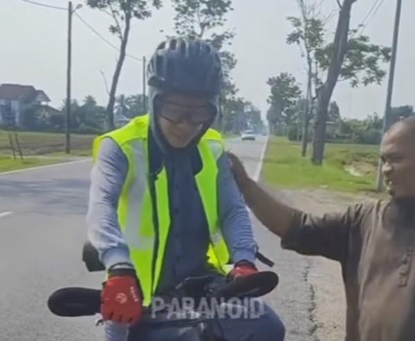 Viral Mantan Jurnalis asal Cilegon Berangkat Haji Pakai Sepeda, dapat Dukungan dari Walikota 