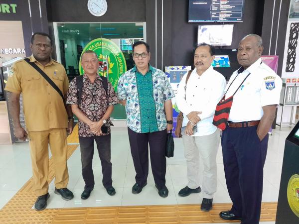 Sidang Perdana Gugatan Panpil MRPS Merauke dan Boven Digoel Terhadap Pemprov Papua Selatan