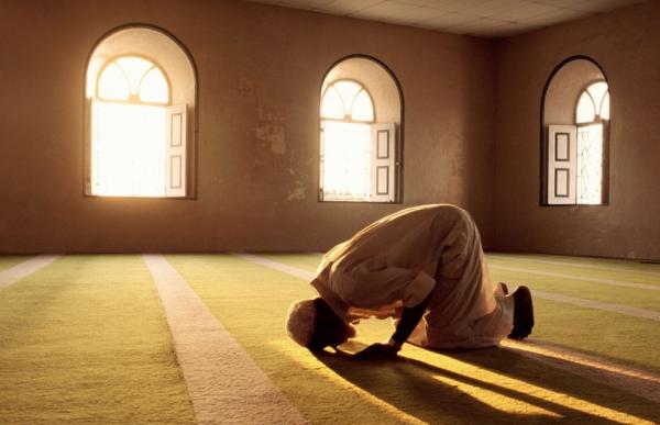 Niat Sholat Sunnah Qobliyah Subuh dan Tata Cara yang Benar