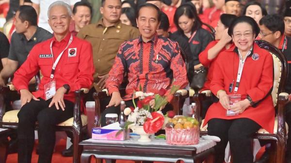 Jokowi Enggan Jadi Ketum PDIP Gantikan Megawati, Pilih Pensiun Berpolitik Lalu Pulang ke Solo