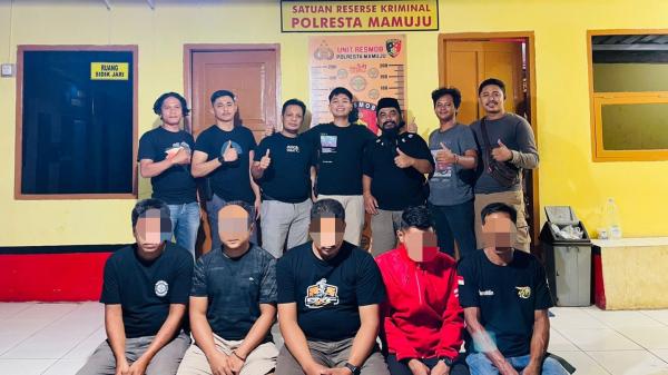 Resmob Polresta Mamuju Amankan Lima Pelaku Pengeroyokan di Karema