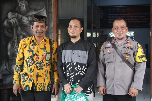 Wajah Sumringah Chairul Bachry, Napiter Lapas Klas I Surabaya Usai ...