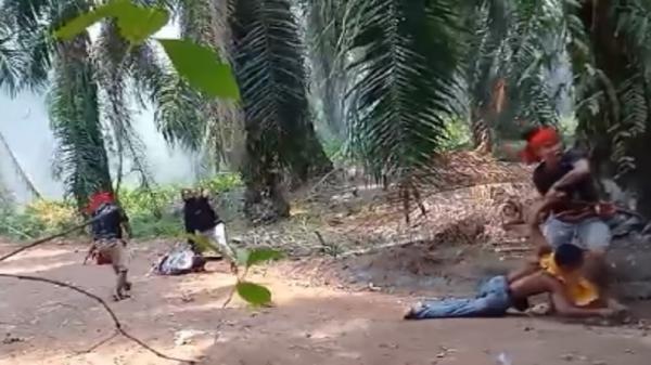 Bentrok Polisi vs Warga di Seruyan, 1 Orang Tewas Tertembak Peluru Tajam di Dada