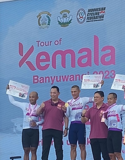 Pertama Dalam Sejarah, Tim Bhayangkari dan Polda Sulbar Raih 4 Penghargaan di Tour of Kemala 2023