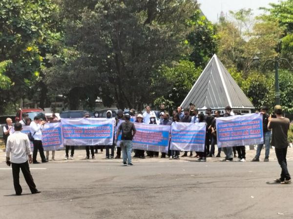 Tuntut Kejelasan, Korban Apartemen Malioboro City Minta Bupati Sleman Keluarkan Diskresi