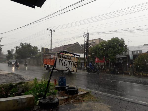 Sepekan Memasuki Oktober, Wilayah Pemalang Selatan Diguyur Hujan Deras