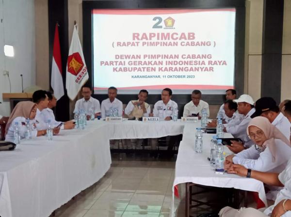 Nama Gibran Cawapres Prabowo Menguat, Kader Gerindra Karanganyar Optimis MK Kabulkan Batas Usia