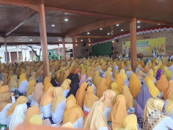 Sebanyak 3.000 Jemaah Depok Hadiri Maulid Nabi di Balai Sarmili