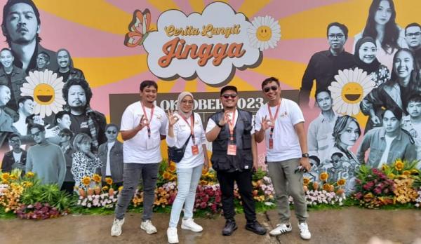 Hadirkan 10 Musisi Papan Atas, Festival Musik Cerita Langit Jingga Dihadiri Ribuan Penonton