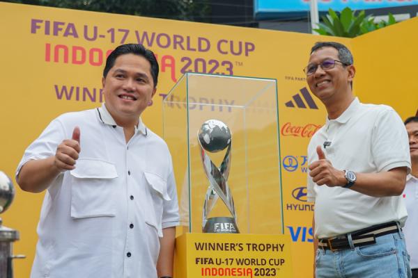 Piala Dunia U-17 2023 Mulai Dipamerkan, Erick Thohir Sebut FIFA segera Ambil Alih Seluruh Venue